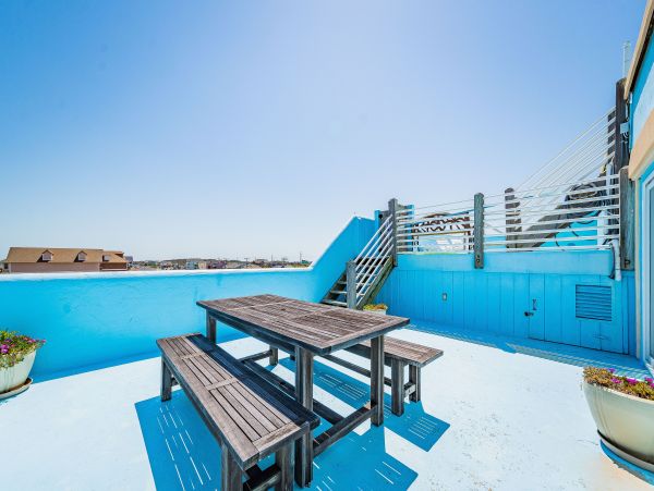 Oceanfront Nags Head Vacation Home Six Bedroom