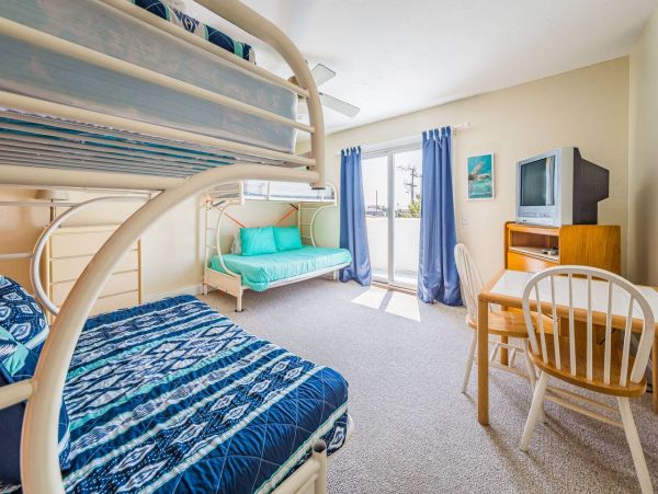 Oceanfront Nags Head Vacation Home Six Bedroom