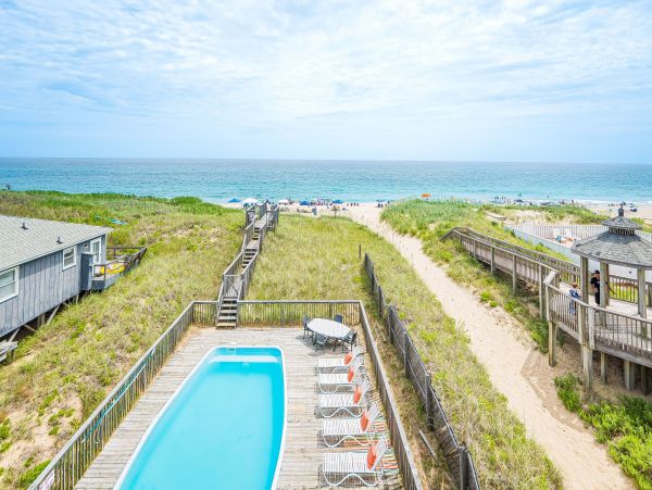 Only Fifty Yards to your Direct Beach Access Outer Banks