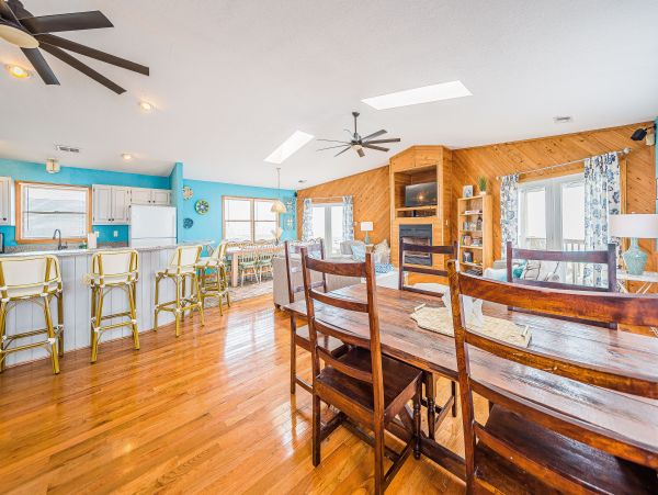 Only Fifty Yards to your Direct Beach Access Outer Banks
