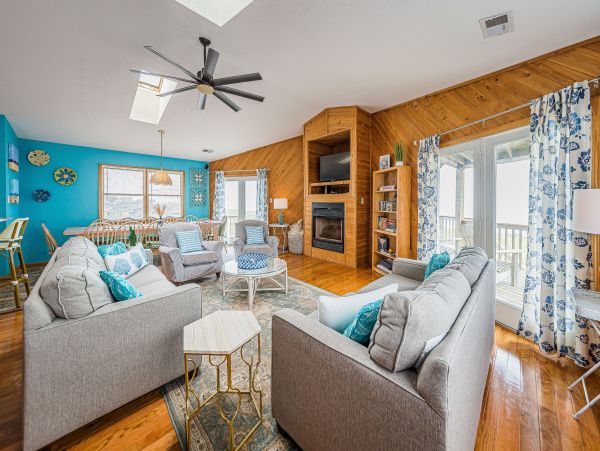 Only Fifty Yards to your Direct Beach Access Outer Banks
