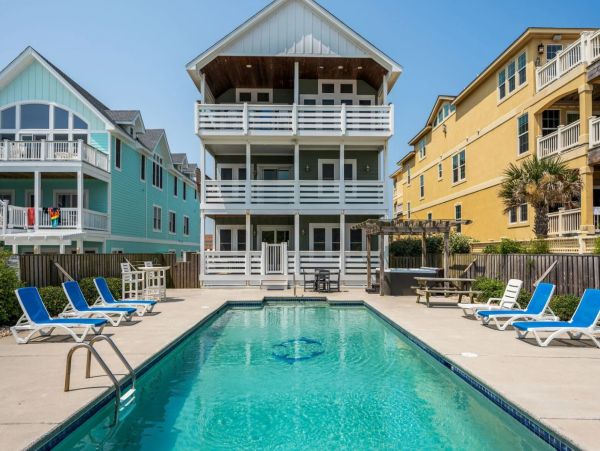 Outer Banks 12 Bedroom Oceanfront Vacation Rental Home