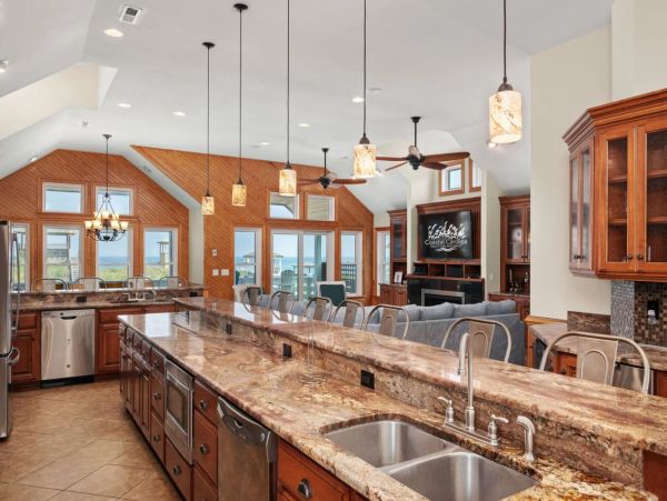 Outer Banks 12 Bedroom Oceanfront Vacation Rental Home