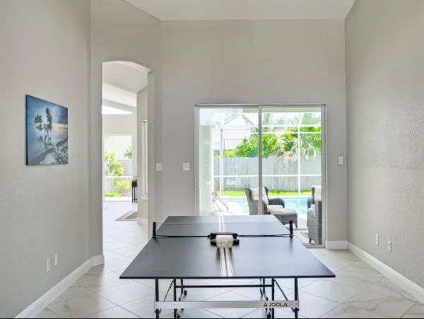 Cape Coral's  Wonderful Home with Four Bedrooms
