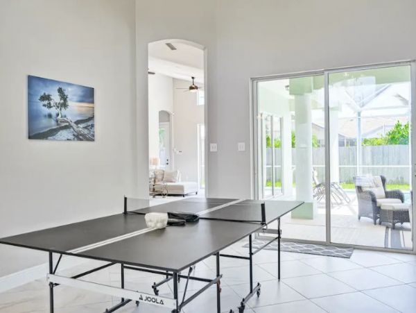 Cape Coral's  Wonderful Home with Four Bedrooms