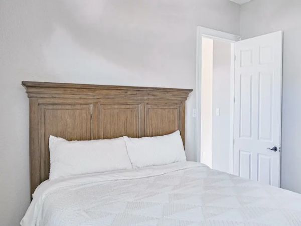 Cape Coral's  Wonderful Home with Four Bedrooms