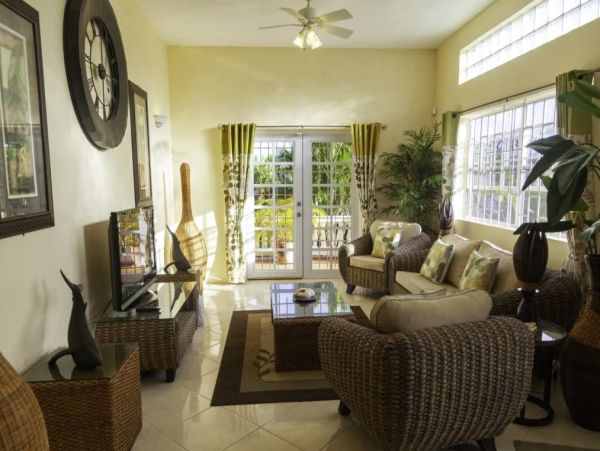 Luxurious Five Bedroom Villa in St. Lucia with Amazing Views