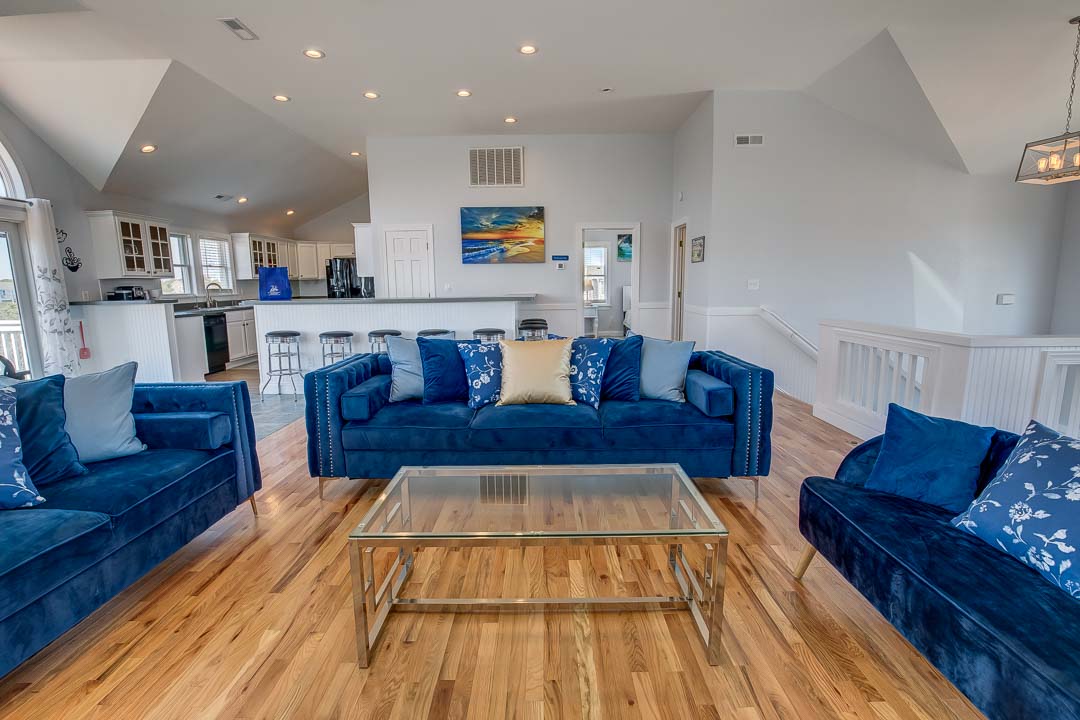 Beautiful Corolla Vacation Getaway with 9 Bedrooms