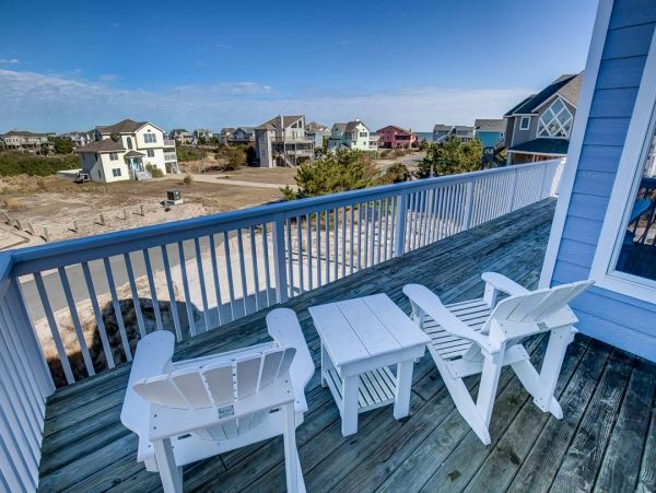 Corolla Vacation Home with 6 Bedroom, Private Pool & Hot Tub