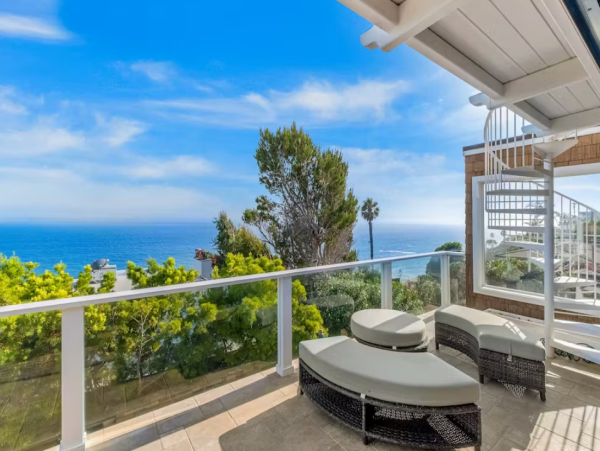 Modern 3 Bedroom Vacation Home in Malibu with Amazing Views