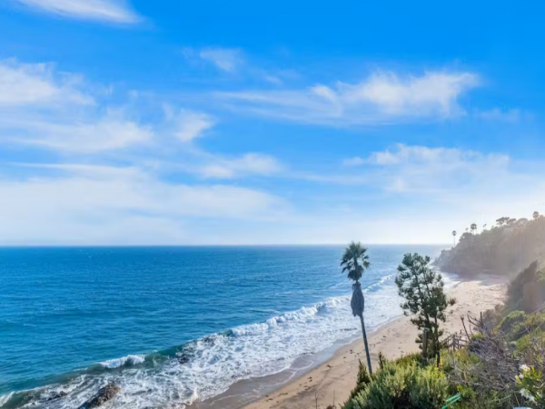 Modern 3 Bedroom Vacation Home in Malibu with Amazing Views