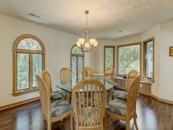 Corolla Luxury Waterfront Property 6 Bedrooms  Sleeps 17