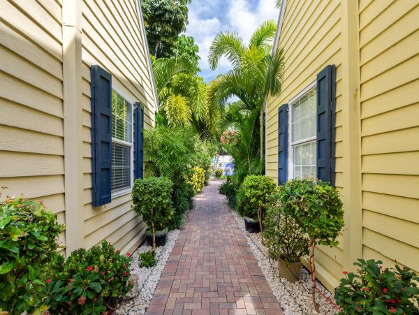 Key West Vacation Rental: Chic Condo Near Duval Street