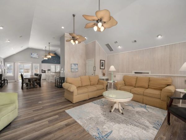 Pet-Friendly Outer Banks Vacation Rental - Southern Shores Oceanfront Rental Home