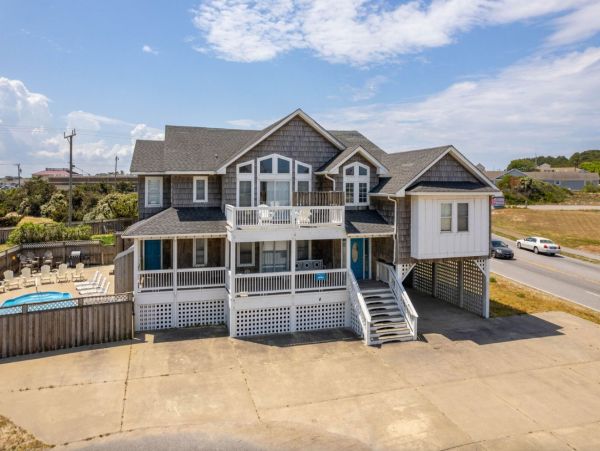 Pet-Friendly Outer Banks Vacation Rental - Southern Shores Oceanfront Rental Home