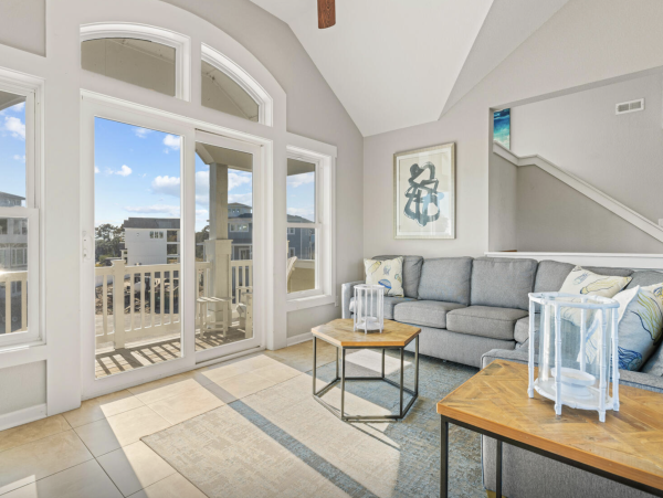 Outer Banks Luxury Vacation Rental  7-Bedroom Corolla Beach House with Pool & Game Room