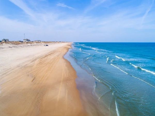 Outer Banks Vacation Rental - Corolla Beach House with Pool & Hot Tub