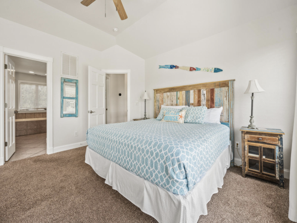 Discover Your Dream Vacation at a Luxurious 7-Bedroom Rental in Corolla