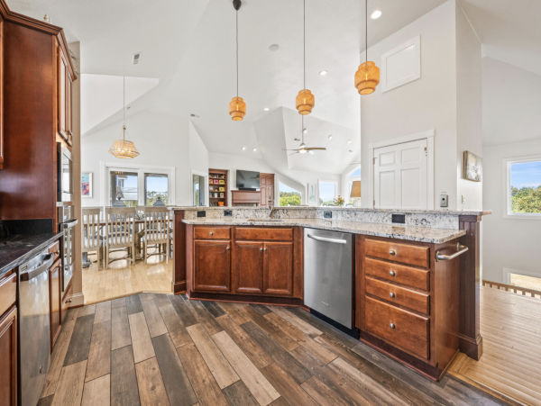 Discover Your Dream Vacation at a Luxurious 7-Bedroom Rental in Corolla