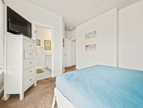 Discover Your Dream Vacation at a Luxurious 7-Bedroom Rental in Corolla