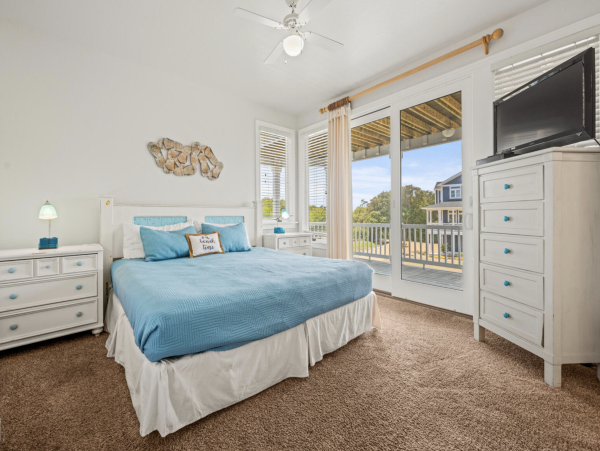 Discover Your Dream Vacation at a Luxurious 7-Bedroom Rental in Corolla