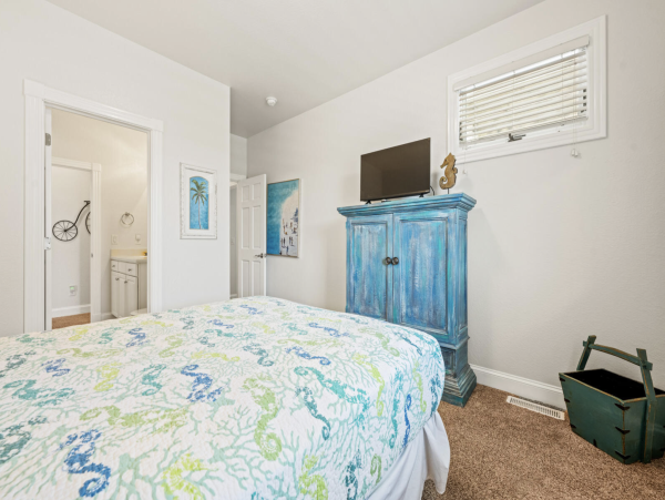 Discover Your Dream Vacation at a Luxurious 7-Bedroom Rental in Corolla