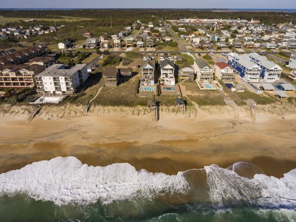 Ocean Front Kill Devil Hills Vacation Home Sleeps 32 Guests
