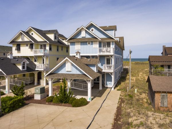 Ocean Front Kill Devil Hills Vacation Home Sleeps 32 Guests