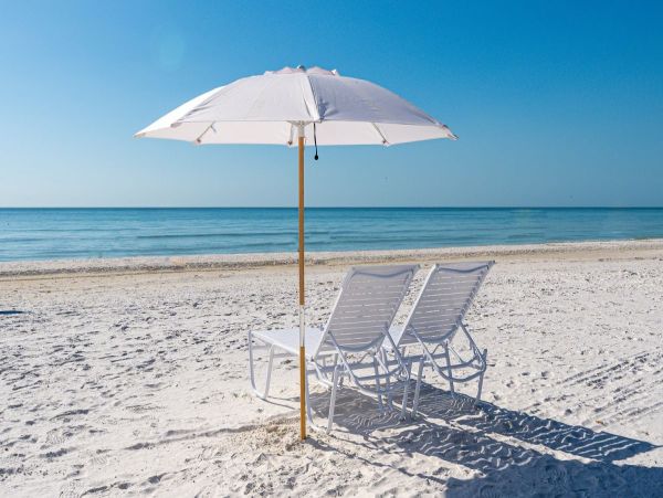 Tastefully Decorated 4 Bedroom Siesta Key Vacation Rental