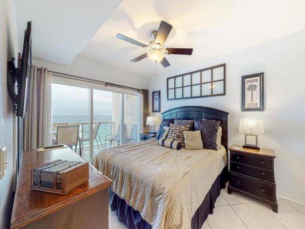Gulf Front Pensacola Beach Vacation Condo Two Bedroom