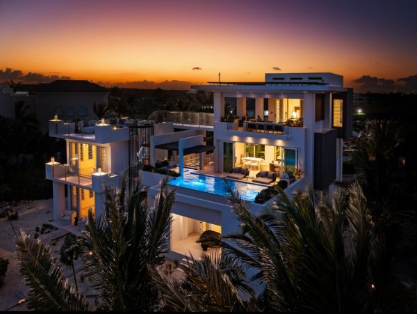 Turks and Caicos Luxury Vacation Home On Beach