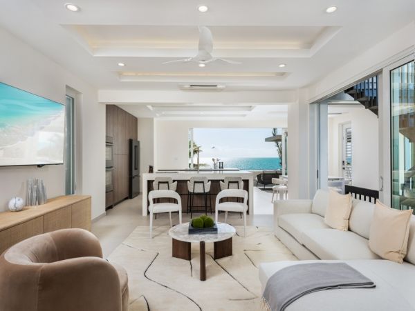 Turks and Caicos Luxury Vacation Home On Beach