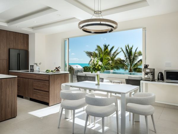 Turks and Caicos Luxury Vacation Home On Beach