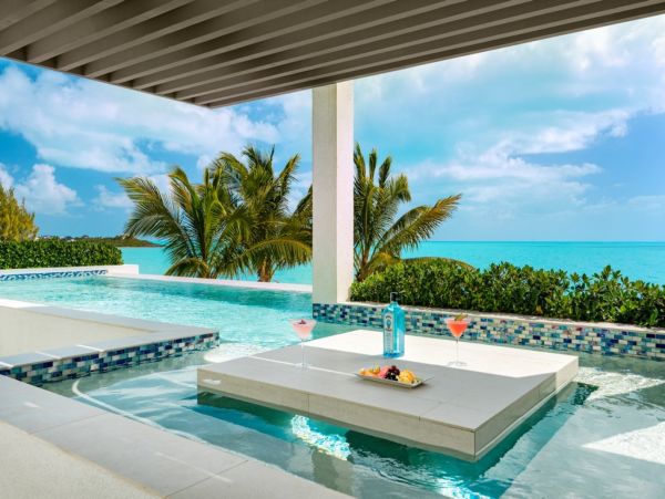 Turks and Caicos Luxury Vacation Home On Beach