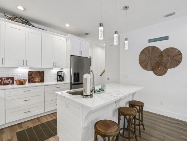 Panama City Beach Vacation Home Six Bedroom Walk to Beach