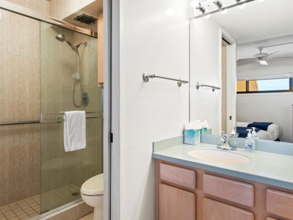 Kihei Oceanfront Exquisiste Two Bedroom Vacation Condo