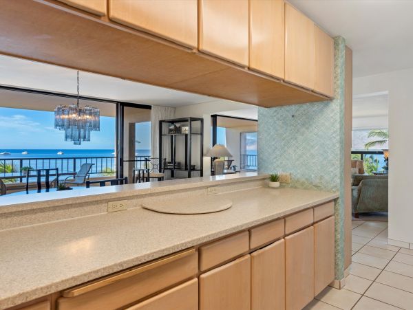 Kihei Oceanfront Exquisiste Two Bedroom Vacation Condo