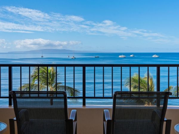 Kihei Oceanfront Exquisiste Two Bedroom Vacation Condo