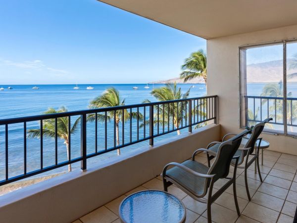 Kihei Oceanfront Exquisiste Two Bedroom Vacation Condo