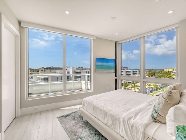 Siesta Key Beachfront Rentals | Luxury 3-Bedroom Gulf-View Vacation Condo