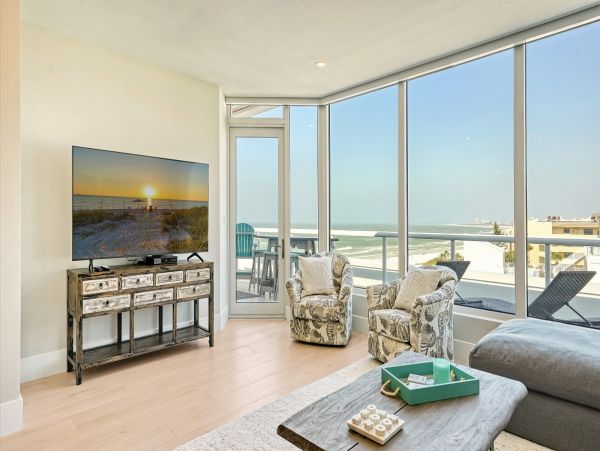 Siesta Key Beachfront Rentals | Luxury 3-Bedroom Gulf-View Vacation Condo