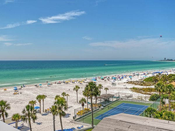 Siesta Key Beachfront Rentals | Luxury 3-Bedroom Gulf-View Vacation Condo