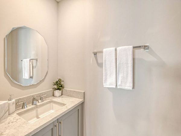 Gorgeous Coastal Haven with 3 Bedrooms in Siesta Key