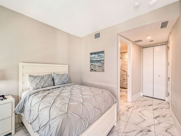 Gorgeous Coastal Haven with 3 Bedrooms in Siesta Key