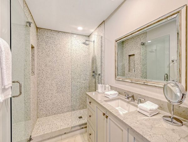Gorgeous Coastal Haven with 3 Bedrooms in Siesta Key