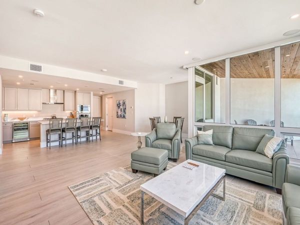 Gorgeous Coastal Haven with 3 Bedrooms in Siesta Key