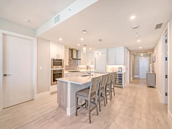 Stunning Ocean Views New Luxury Condo