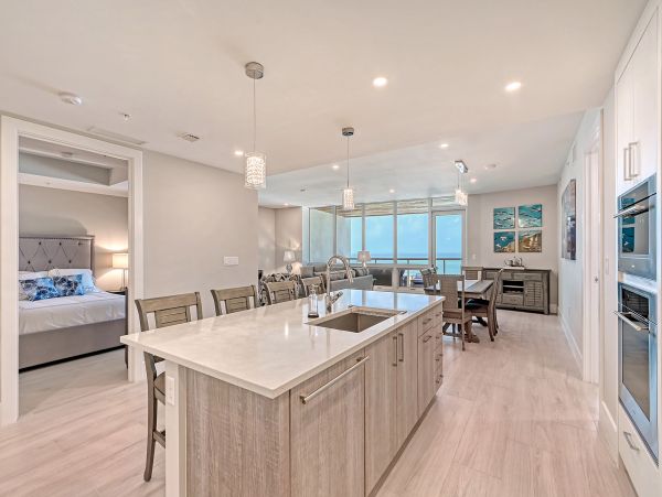 Stunning Ocean Views New Luxury Condo