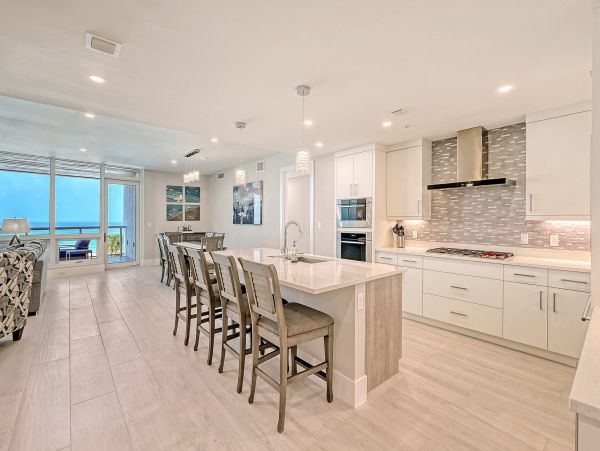 Stunning Ocean Views New Luxury Condo