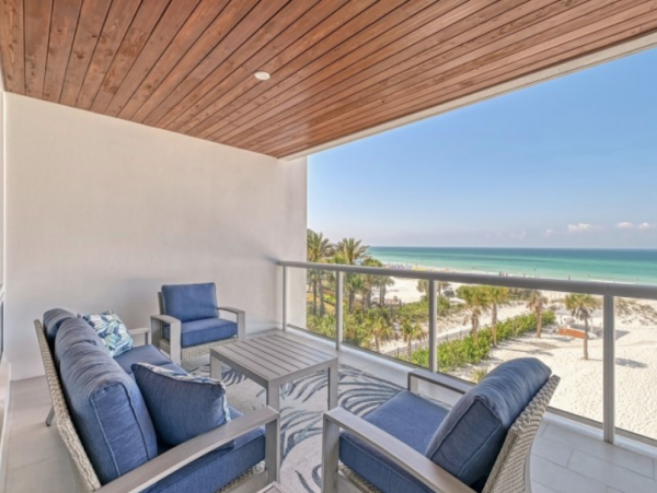 Stunning Ocean Views New Luxury Condo